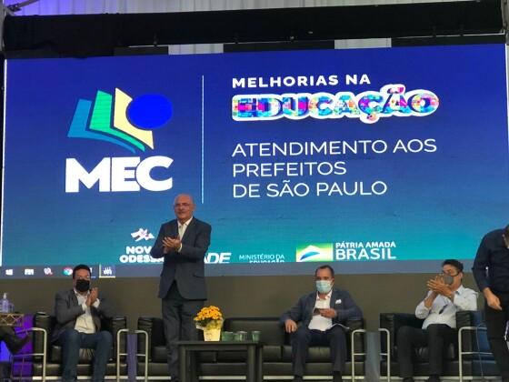 Ministro da Educação Milton Ribeiro em evento em Nova Odessa (SP)