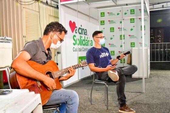 Adriel Lucas e o padrasto e companheiro de dupla, Claudinei Alves da Silva.