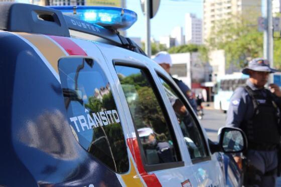 O agressor foi preso em flagrante pela Polícia Militar.