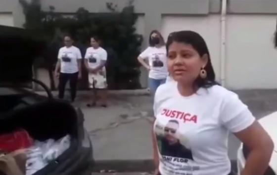 Ana Cláudia Flor.