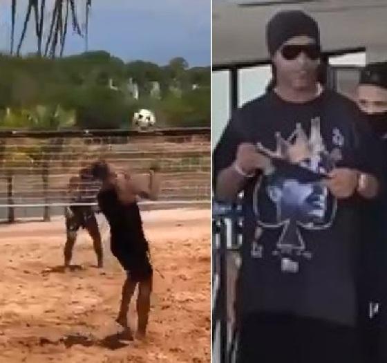 Ronaldinho Gaúcho jogando futevôlei no Malai.