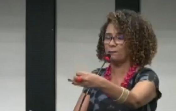 Edna nâo assina CPI contra Emanuel Pinheiro