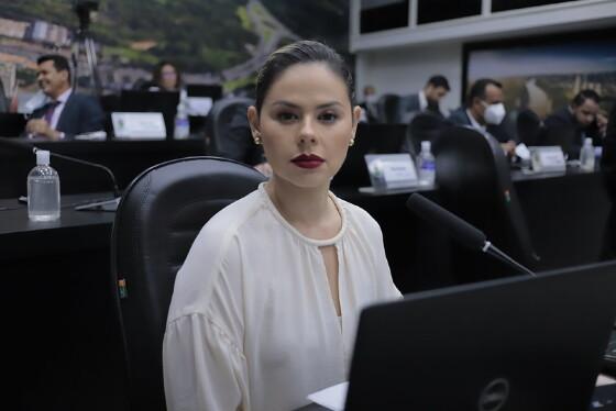 Vereadora Michelly Alencar faz oposição à gestão de Emanuel Pinheiro na prefeitura