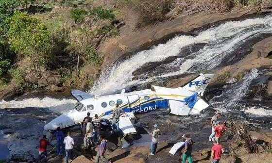 Na sexta-feira (5), a aeronave caiu em Piedade de Caratinga