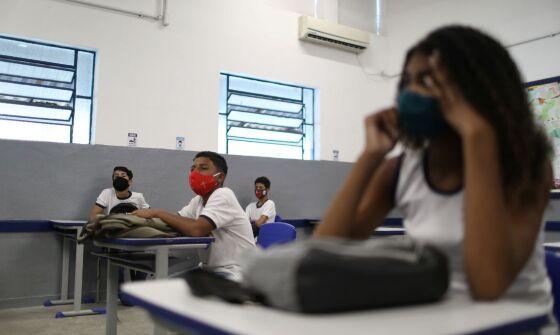 Volta às aulas presenciais será para alunos da creche ao 9º ano