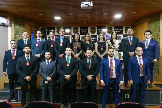 Novos delegados foram empossados na sede da diretoria da Polícia Civil