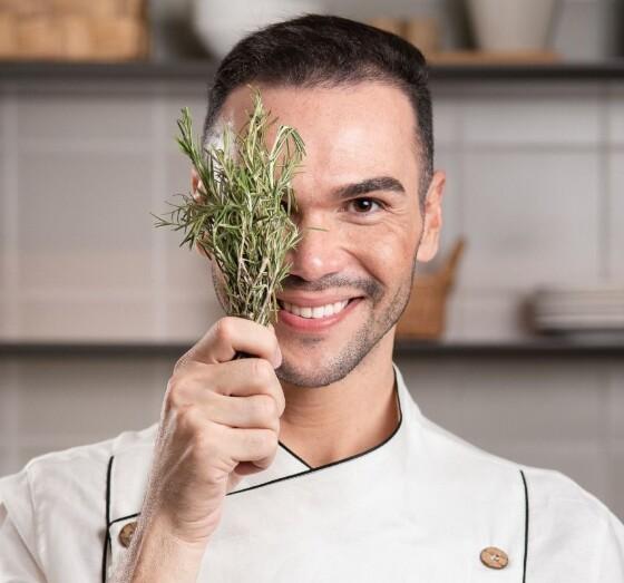 Marcus Alves é professor de gastronomia na Unic e já ganhou diversos prêmios 
