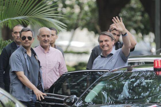 Bolsonaro tem sido disputado por aliados para declarar apoio