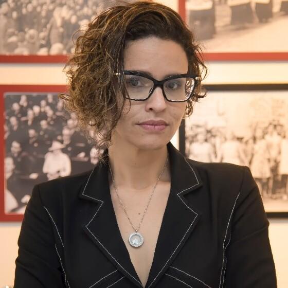 BARBARA LENZA LANA, Advogada para Mulheres. Membro co-fundadora do Movimento Conecta21.