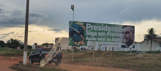 Outdoor em apoio ao presidente Jair Bolsonaro (PL) em Primavera do leste