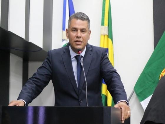 Por fim, Luiz Fernando afirmou que sua equipe jurídica já está analisando toda situação e o regimento interno da Casa de Leis
