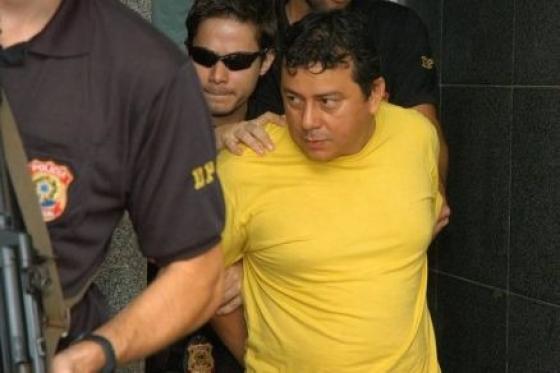 Ex-tesoureiro do PT é foragido.