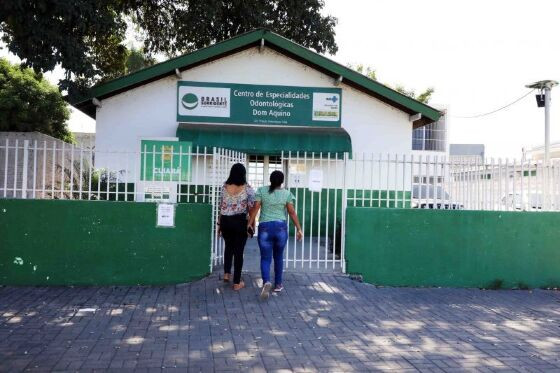 Foi verificado pela equipe de intervenção que nos centros odontológicos 35% das cadeiras usadas para o atendimento dos pacientes estão com defeito.