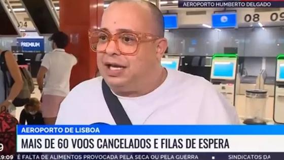 Abdías Melo durante entrevista no aeroporto de Lisboa