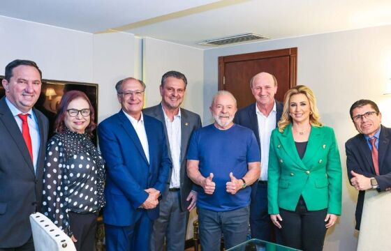 Neri e Márcia tiveram encontro com Lula em Brasília