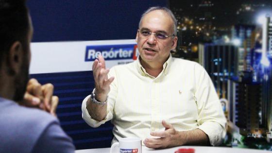 Aray Fonseca foi secretário de saúde de Cuiabá em 2005.