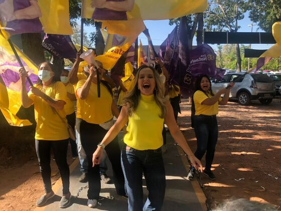 A médica, Natasha Slhessarenko é a aposta do PSB ao Senado