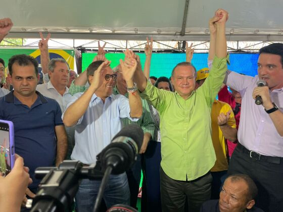 O PL oficializou a coligação com o União Brasil 