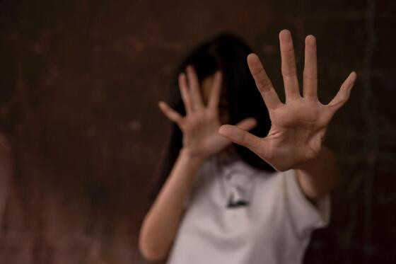 Além dos abusos contra a enteada e a filha, o pedófilo também é investigado pelo estupro de outra adolescente de 14 anos.