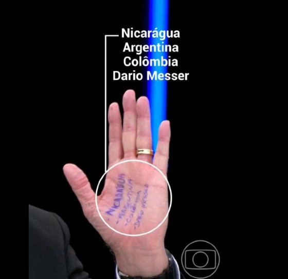 Mensagem ao telespectador: O que Bolsonaro tinha não era cola 