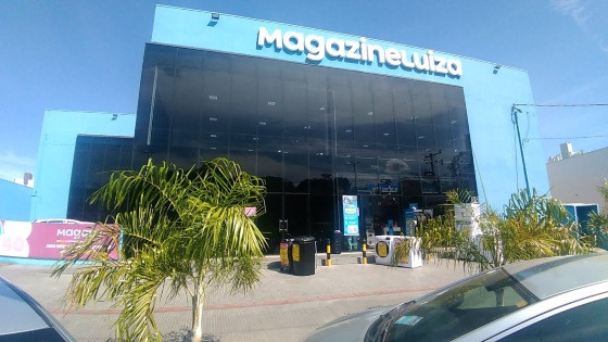 Bandidos fizeram "limpa" em loja da Magazine Luiza, em Cuiabá