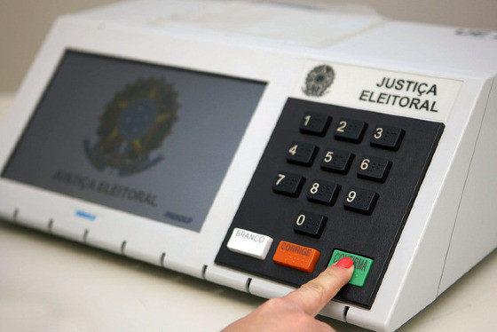 O TSE reforça que a ausência da biometria não será impedimento para o exercício do voto