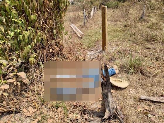 A vítima foi atingida pelo disparo na cabeça e morreu na hora