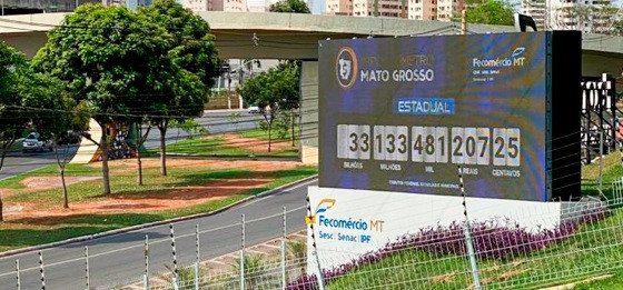 telão impostometro 18/10/2022