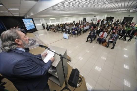 O CadÚnico é uma ferramenta para acesso a programas sociais em todo o país. 