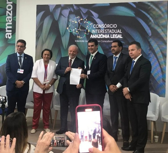 Governadores pediram que próxima COP aconteça na Amazônia.
