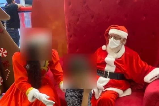 Daniel também foi convidado a voltar ao shopping para ter sua foto com o novo papai noel