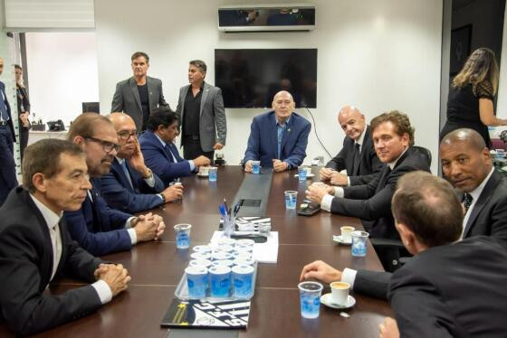 Gilmar se reúniu com Infantino e direção do Santos