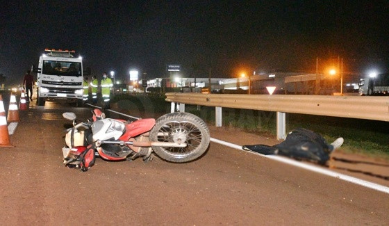 O acidente foi registrado na noite de segunda-feira (30), em Rondonópolis. 