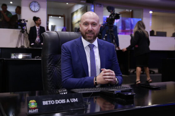 Deputado se disse feliz por ser lembrado, mas disse que foco é o trabalho na Assembleia Legislativa.