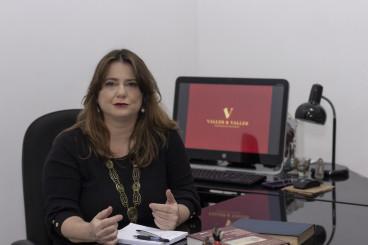 jacqueline valles jurista advogada criminalista