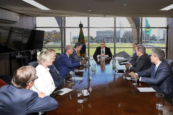 Mendes cobrou maior presença das Forças Nacionais na fronteira