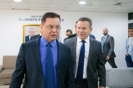 O governador Mauro Mendes anunciou o presidente da Assembleia Legislativa, deputado Eduardo Botelho como candidato a prefeito de Cuiabá,