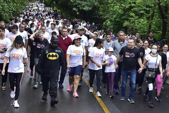 Caminhada oorreu nesse sábado, no Parque Mãe Bonifácia, em Cuiabá