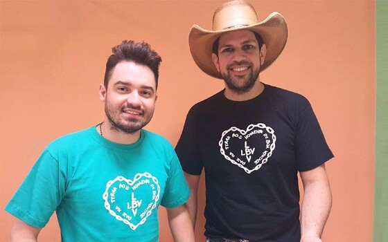 Dupla sertaneja Fernando & Sorocaba