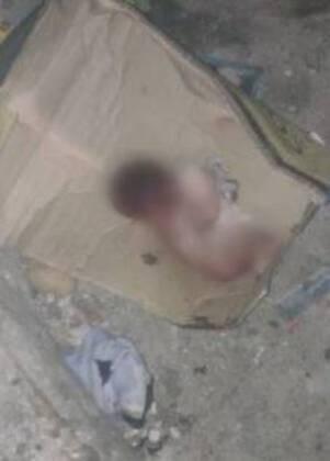 Recém-nascido foi encontrado com o cordão umbilical.