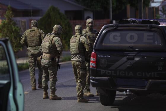 31 ordens de prisão foram cumpridas.