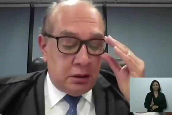 Ministro chorou ao elogiar atuação de Zanin como advogado de Lula