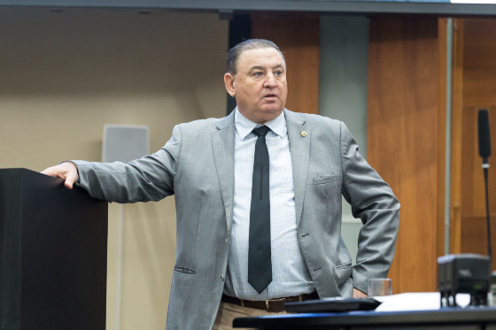 Deputado disse não estar confortável com posições do partido.