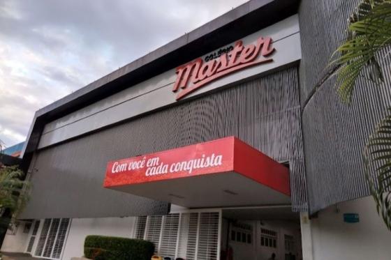 Mãe de aluna foi condenada a pagar mensalidades atrasadas.