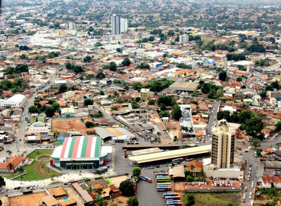 A festa é realizada pela Associação Comercial e Industrial de Várzea Grande (Acivag) e conta com a parceria da Câmara Municipal de Várzea Grande e Prefeitura de Várzea Grande.
