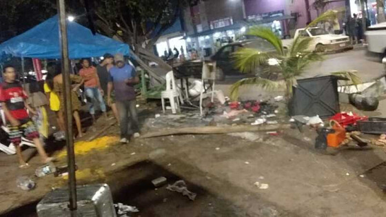 Mulher foi arrastada e barraca de espetinhos foi destruída