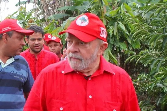 Lula já torrou R$ 12 milhões no cartão corporativo