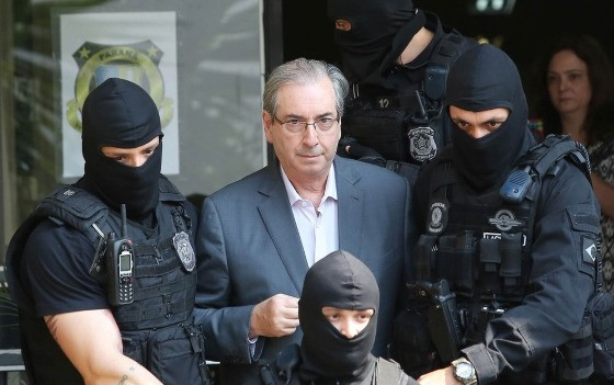 Eduardo Cunha tinha sido condenado a quase 16 anos de prisão