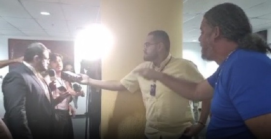 Cointerventor da Saúde de Cuiabá deixa audiência após tumulto
