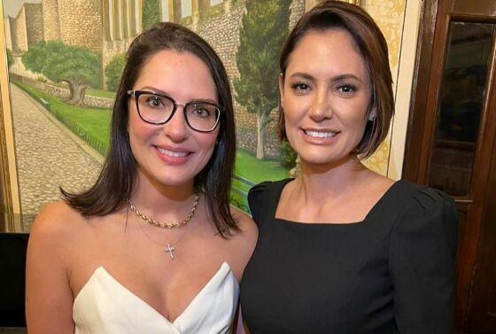 A deputada Janaina Riva esteve presente no jantar em homenagem à ex-primeira-dama.